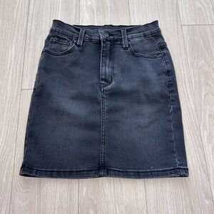 Nasty Gal Zee Gee Why Meet My Mum Denim Skirt in Faded Black / Size 25